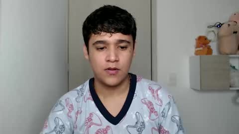 Snapshot of elandor__79876 chatting on October 20, 6:39 am elandor online show from October 20, 6:39 am