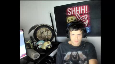 Snapshot of elephantrunkman chatting on February 28, 6:32 am elephantrunkman online show from February 28, 6:32 am