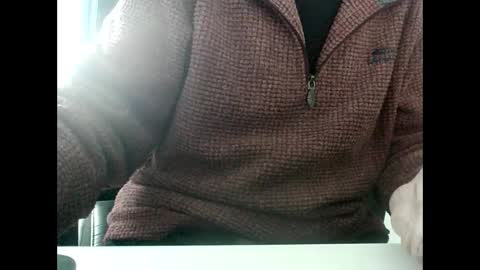 elfyonee online show from February 26, 11:20 am