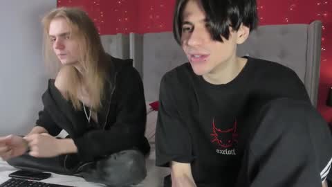 ellis_rin online show from November 20, 8:07 pm