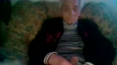 elmo191271 online show from February 2, 12:57 pm