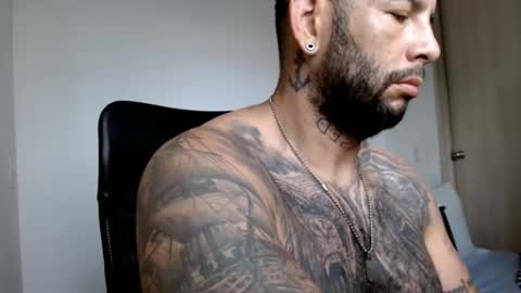 elosocazador online show from December 30, 1:47 pm