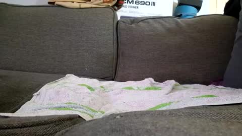 eltonyoo online show from February 16, 12:21 pm