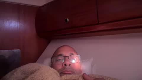 emcuba online show from January 10, 9:02 am