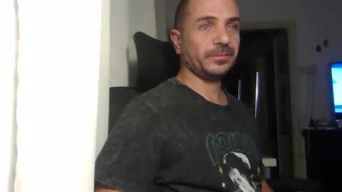 Ariel online show from November 23, 9:48 pm