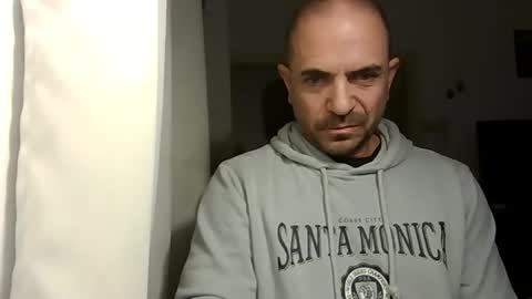 Ariel online show from February 11, 4:28 am