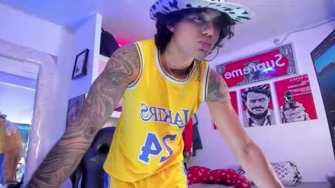 Tht BOSS Eren online show from October 26, 12:34 am