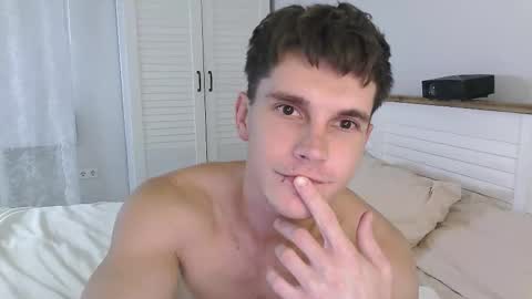 Eric Crush online show from September 24, 7:51 am