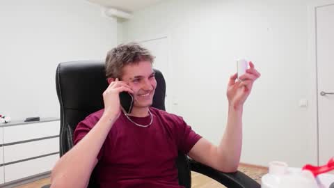    online show from November 18, 5:38 pm