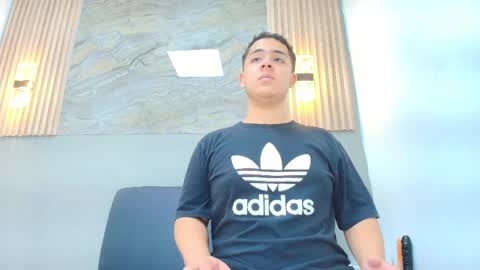 Erick online show from March 31, 7:59 pm