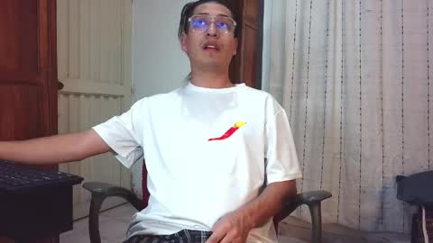 Eriick online show from May 13, 2:41 am