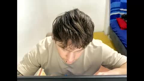 eskol212 online show from March 1, 9:25 pm