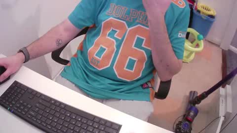 Snapshot of essex_wild chatting on February 1, 9:08 pm Morph online show from February 1, 9:08 pm