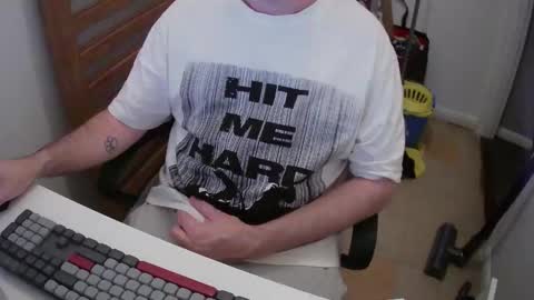 Snapshot of essex_wild chatting on October 25, 7:48 pm Morph online show from October 25, 7:48 pm