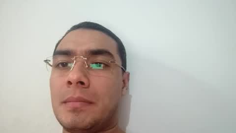 estebanmed92 online show from February 16, 5:44 pm