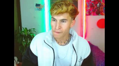 Snapshot of estrellita__jordan chatting on March 11, 4:32 am JORDAN online show from March 11, 4:32 am