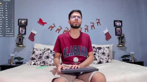 ADAM TAYLOR  ETHAN CAMBAL INDEPENDENT MODELS online show from December 4, 1:47 am