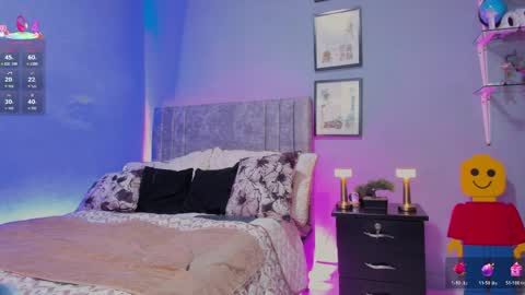 ADAM TAYLOR  ETHAN CAMBAL INDEPENDENT MODELS online show from April 10, 6:48 pm