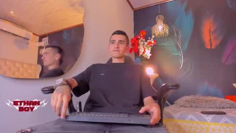 Ethan online show from March 4, 10:17 pm