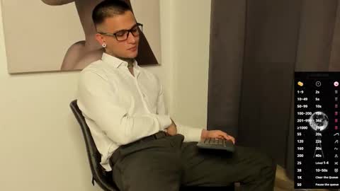 Ethan - Independent model online show from October 29, 8:45 pm