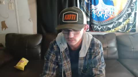 Ethan Steele online show from January 1, 1:37 am