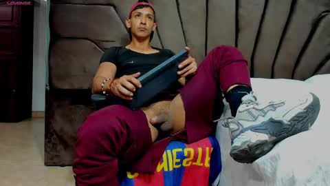   online show from February 15, 10:44 am