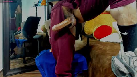   online show from December 17, 5:36 pm