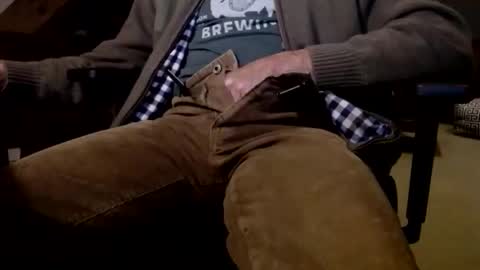 exdotcom online show from December 5, 10:17 pm