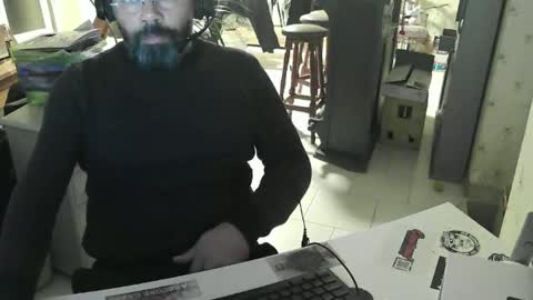 Gio online show from January 13, 8:15 pm