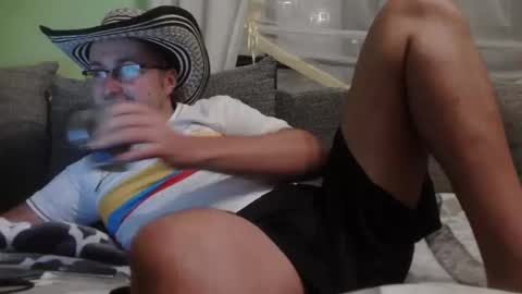 mi insta maddin 5011 online show from January 5, 7:06 pm