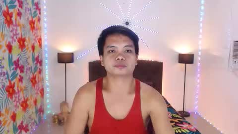 JOHNDAVE online show from February 18, 6:27 pm