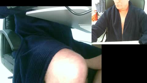 Snapshot of ezondi1 chatting on January 24, 10:08 pm EZONDI online show from January 24, 10:08 pm