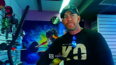 fabxxxl online show from March 4, 9:38 am