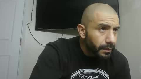 Mark online show from December 4, 7:39 am