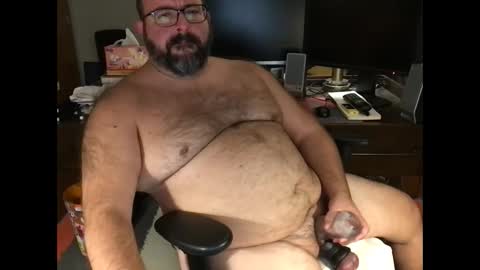 Snapshot of fatmeat54 chatting on October 28, 5:32 am fatmeat54 online show from October 28, 5:32 am