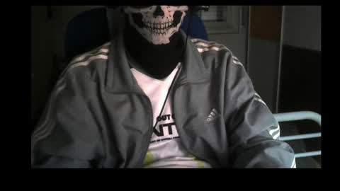 Snapshot of fatthickdickboy chatting on February 18, 2:38 am ThickDickTeen online show from February 18, 2:38 am