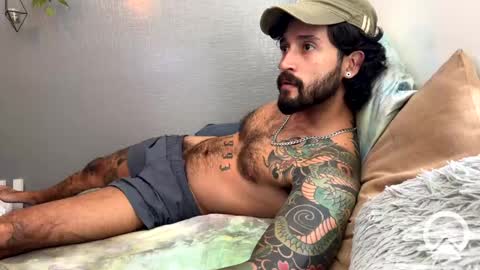 Snapshot of felix_candela chatting on February 10, 6:45 pm Felix Candela online show from February 10, 6:45 pm