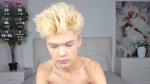 Felix online show from December 3, 4:57 pm