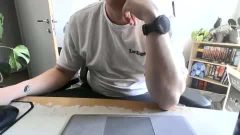 fem_alice_louis_dom online show from April 23, 11:59 am