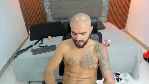 insta ferxx1210 Fercho online show from October 27, 12:13 am