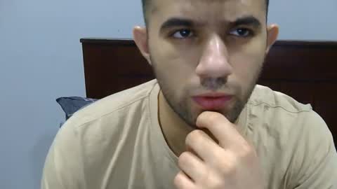 ffbboy27025 online show from June 9, 2:24 am