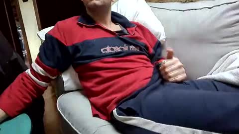 Snapshot of fidelio89 chatting on March 10, 4:35 pm Fid online show from March 10, 4:35 pm