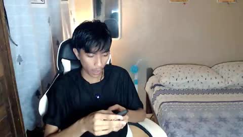 fineboii_rey18 online show from November 17, 7:11 am