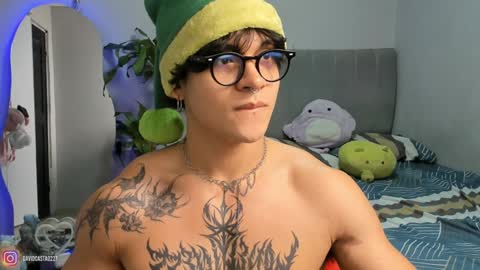 Snapshot of fit_prince_ chatting on December 18, 11:40 pm David hotman online show from December 18, 11:40 pm