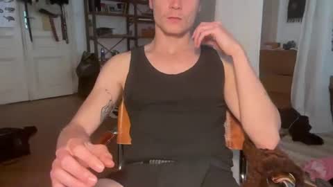 fituniformguy online show from June 14, 5:09 am