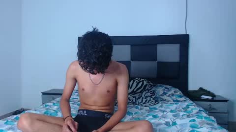 Steven and Daniel online show from April 18, 7:58 pm