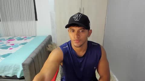 Snapshot of fox_evans chatting on October 16, 6:21 am Fox online show from October 16, 6:21 am