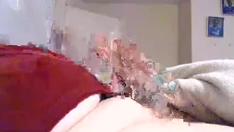 Snapshot of frankiel745 chatting on December 9, 12:42 pm frankiel745 online show from December 9, 12:42 pm