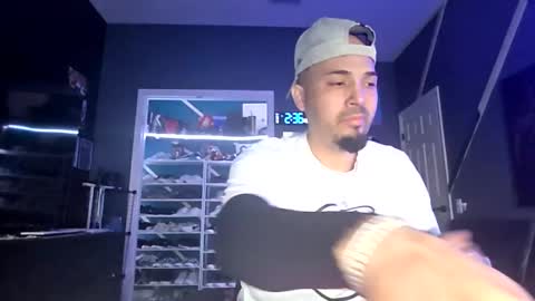 frankievw9 online show from October 14, 6:37 pm