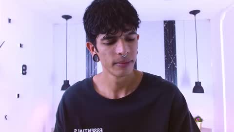 Franvill trato online show from March 4, 9:00 pm